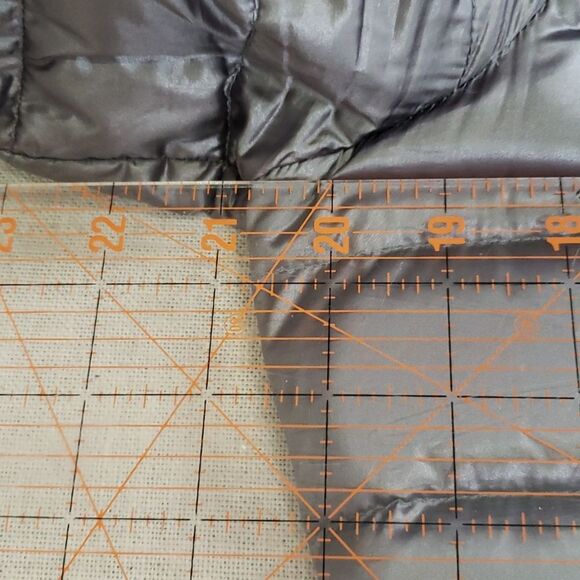 Andrew Marc Coat Women Packable Lightweight Down Puffer Hooded Jacket Gunmetal - Picture 4 of 9